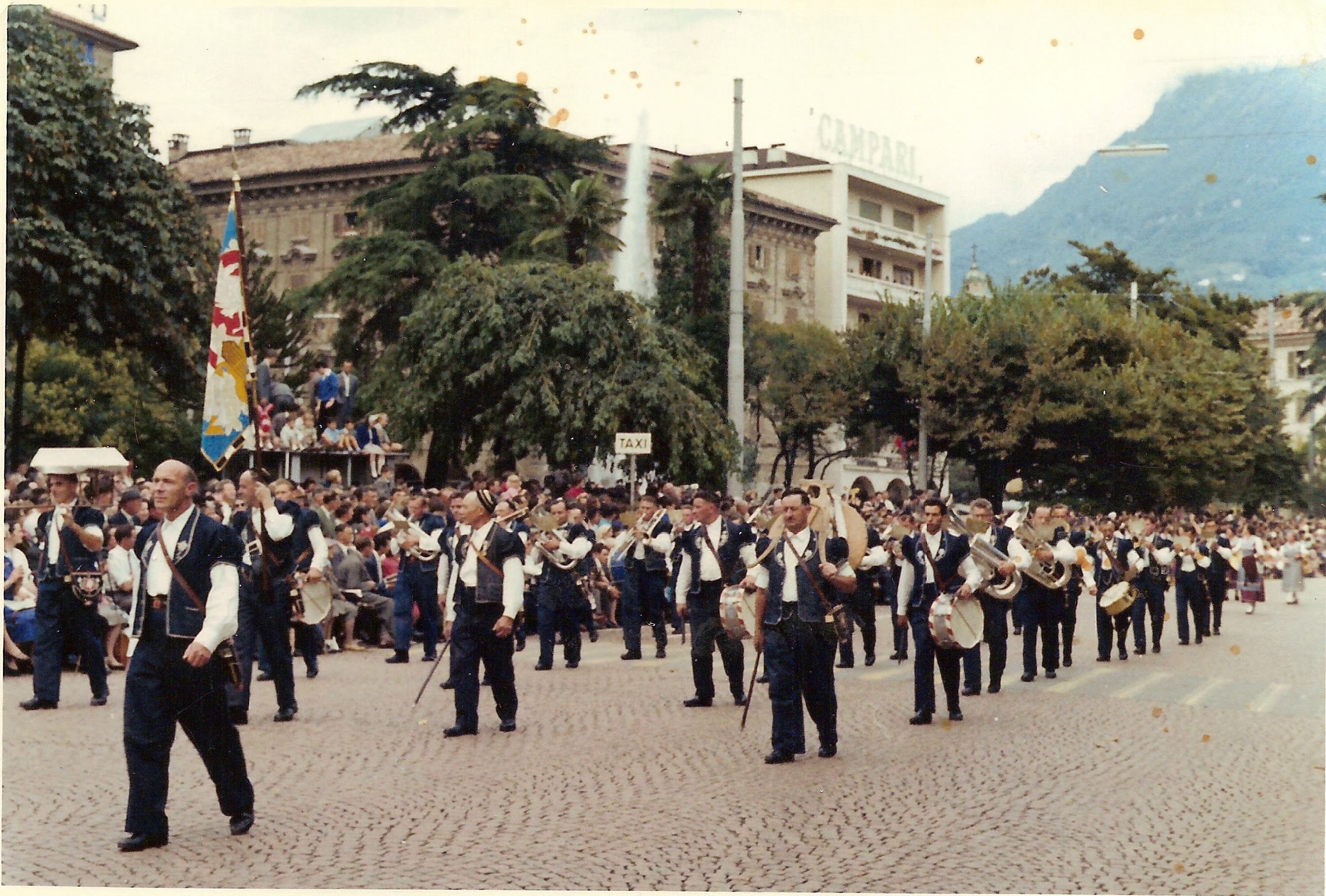 1959 26 et 27 mai Fête vendanges Lugano (1)